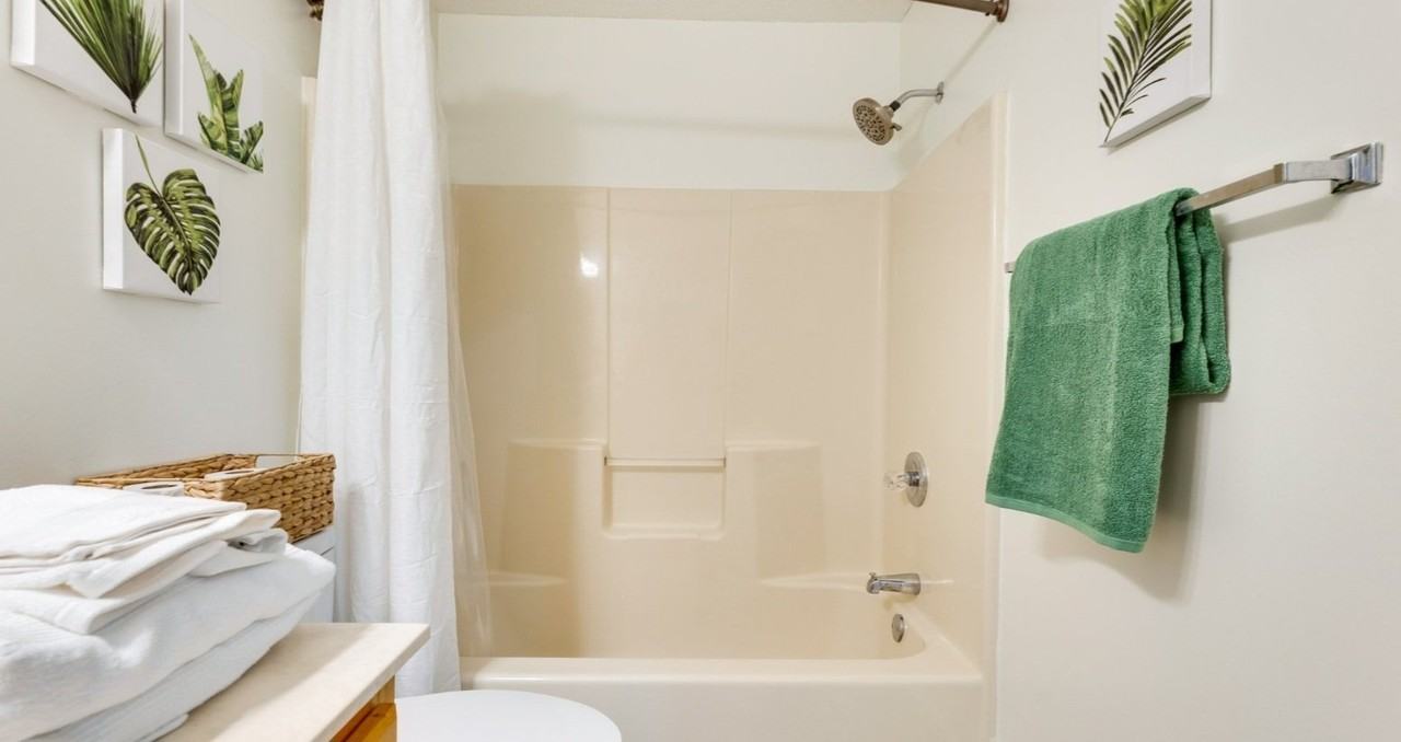 108 Adalene Ln - Photo 7 of 16