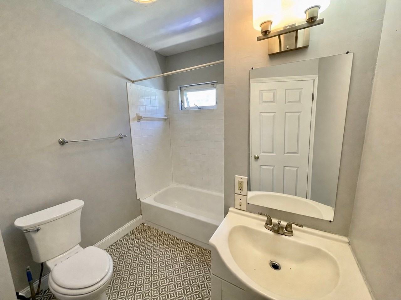 32 Gilmore St #2 - Photo 6 of 17