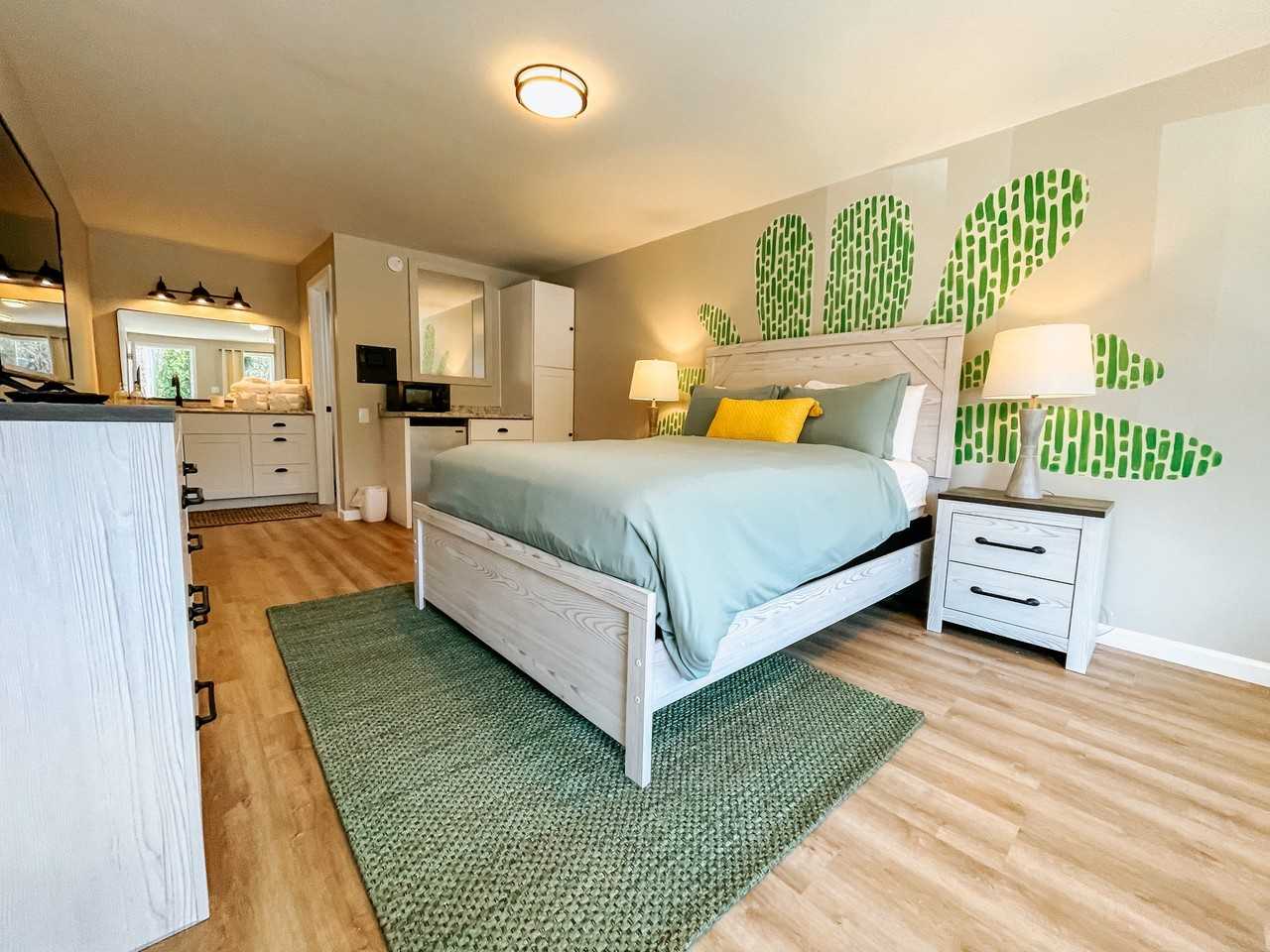7052 E Lamar Alexander Pkwy #3