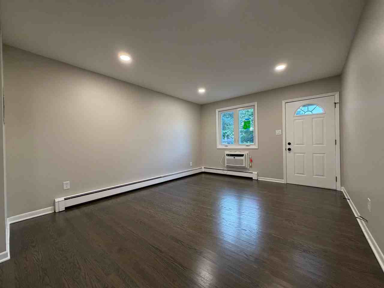 113 Town Crest Dr #D - Photo 5 of 8
