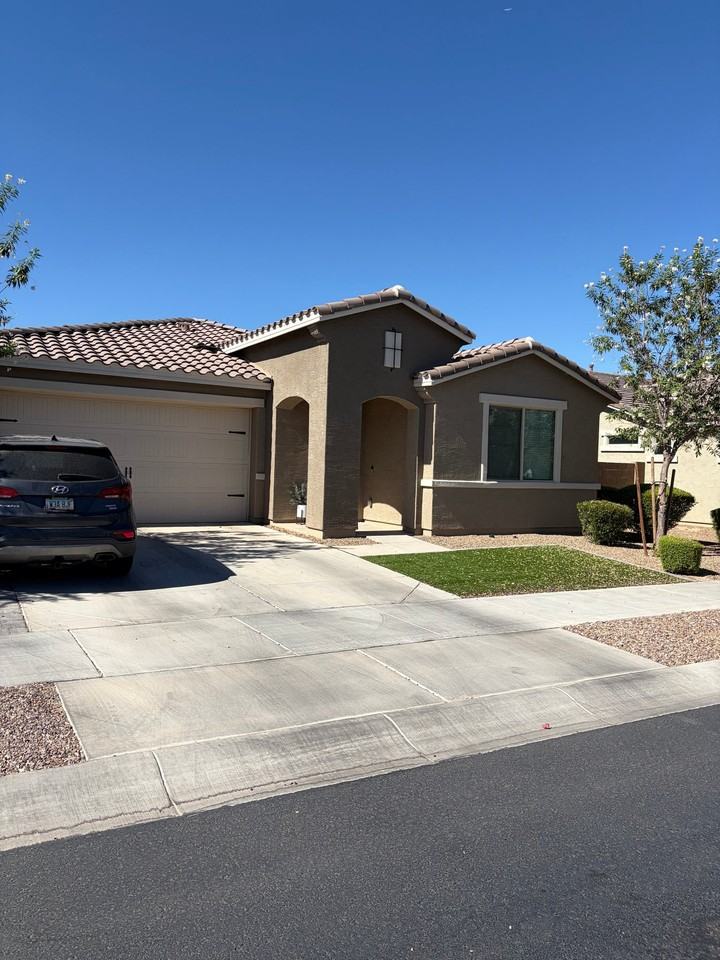 23051 E Escalante Rd - Photo 3 of 17