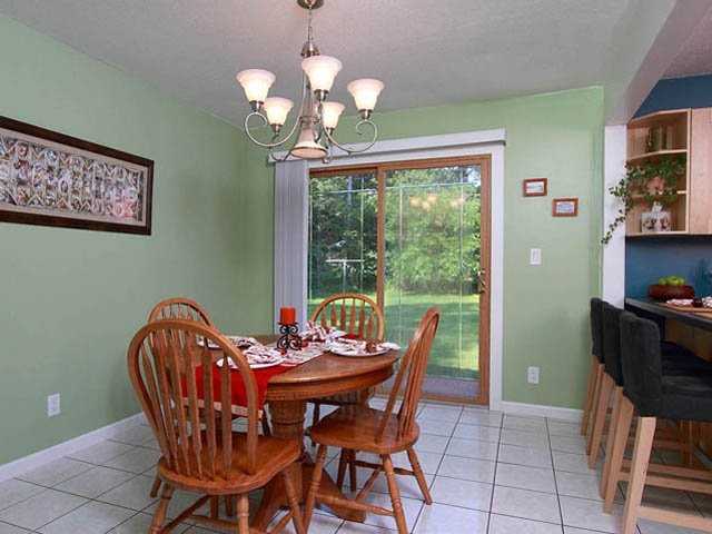 8526 Emerson Ave S - Photo 3 of 13