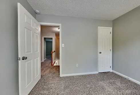 11907 Harris Pointe Dr - Photo 2 of 5