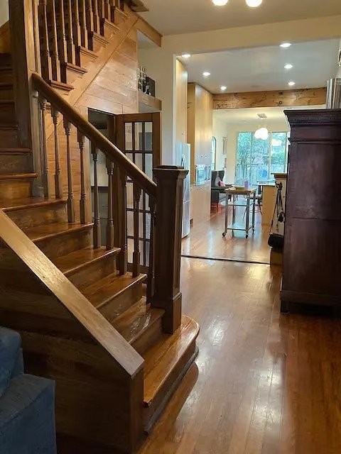 1024 Philip St - Photo 3 of 15