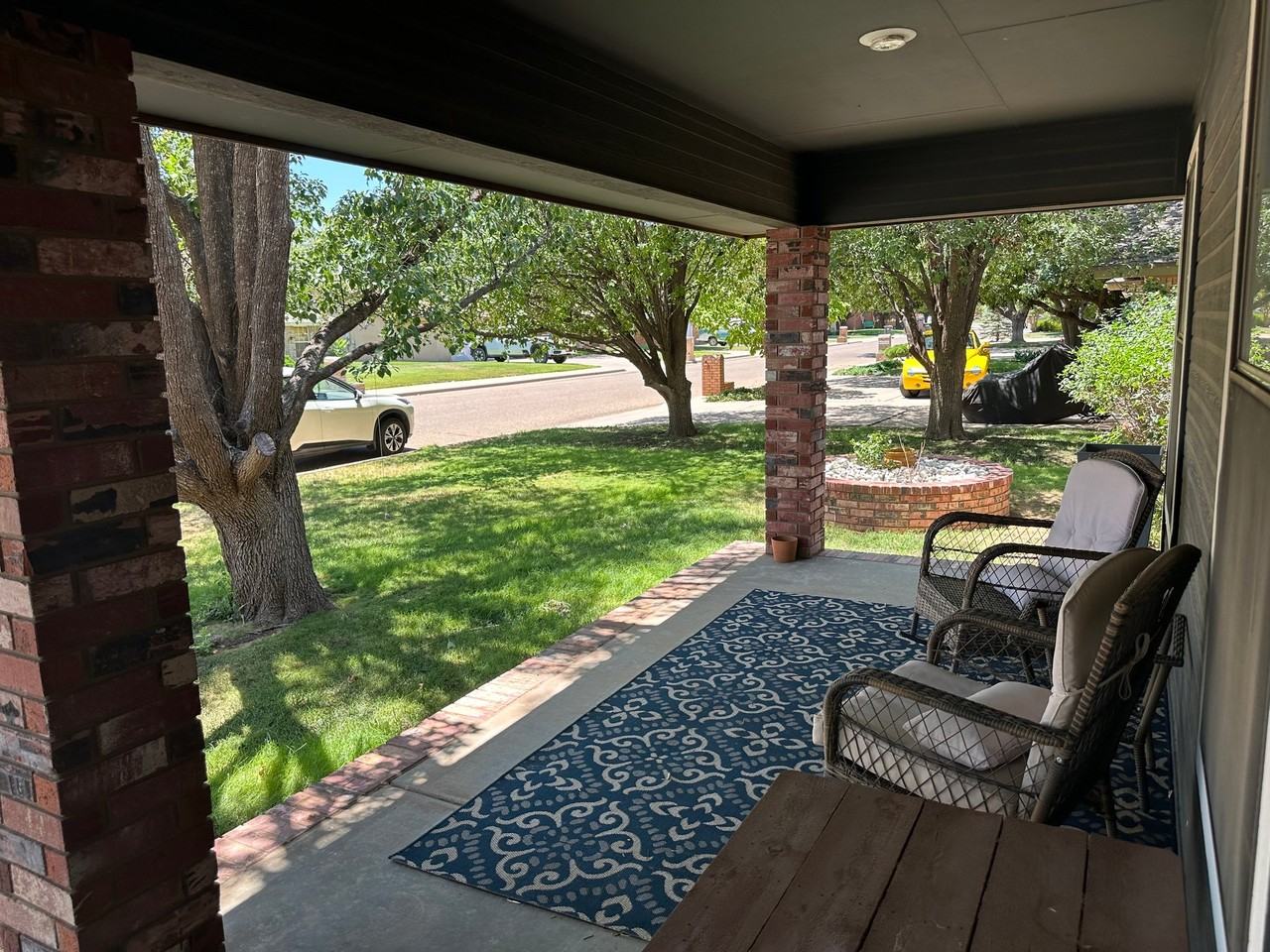 2301 Fairway Ter - Photo 5 of 39