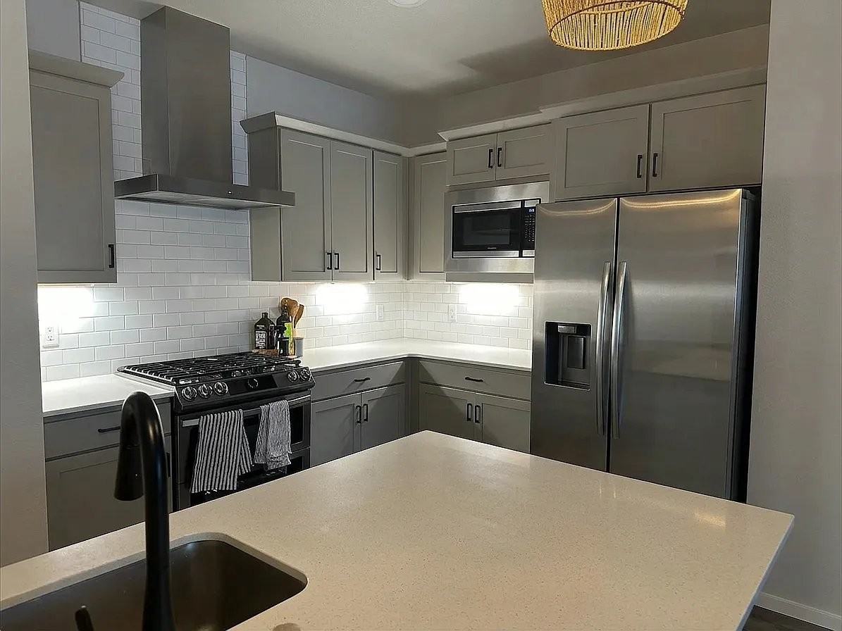 2944 Barnstormer St #4 - Photo 3 of 20