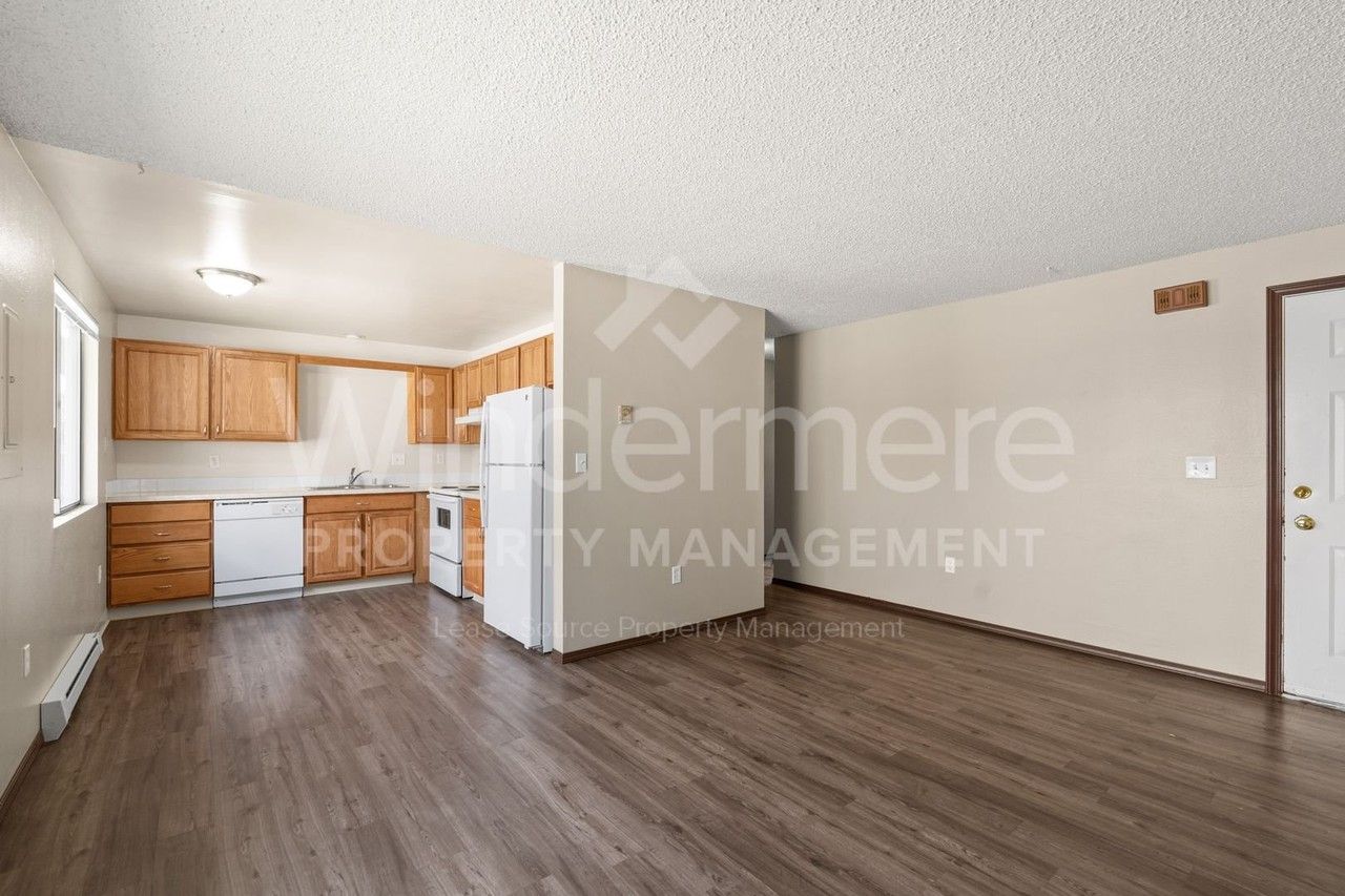 6017 N Atlantic St - Photo 7 of 11