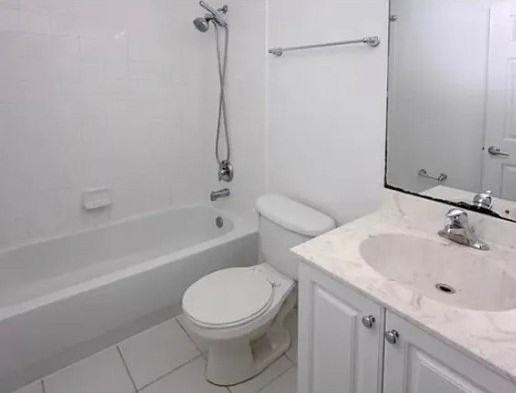 4157 Napoli Lake Dr - Photo 3 of 9