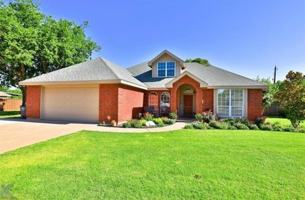 featured image of 714 4th St