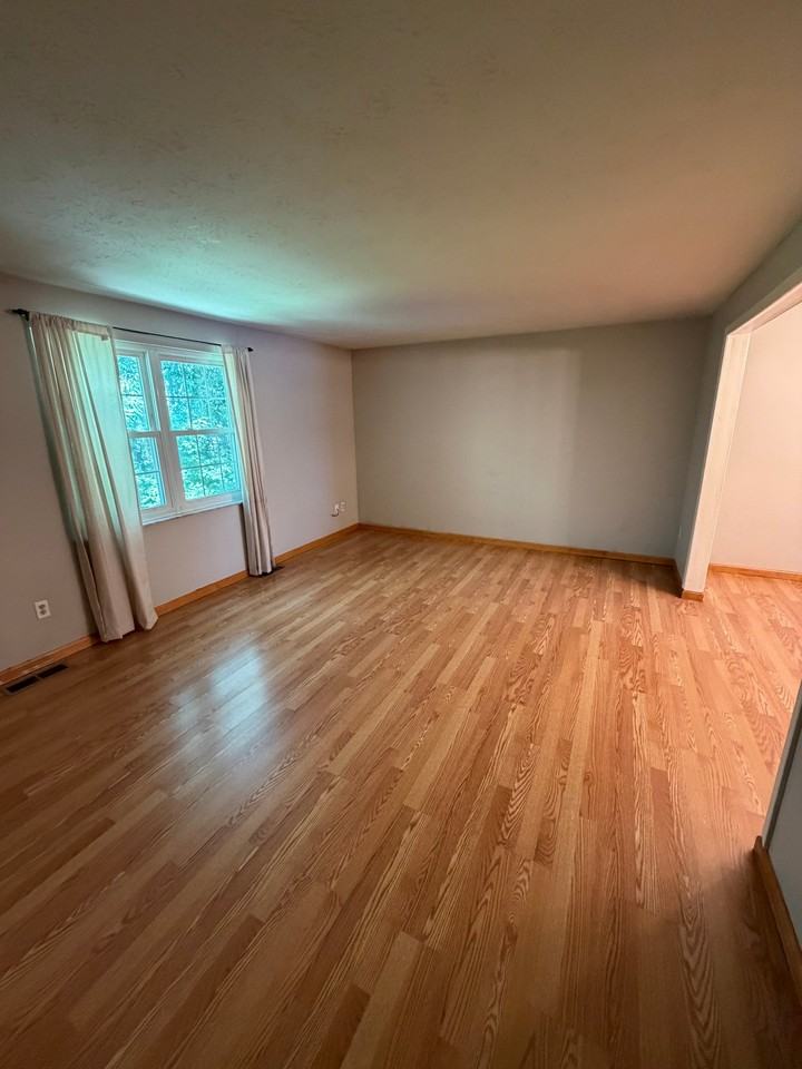 312 Bellford Ct - Photo 2 of 20