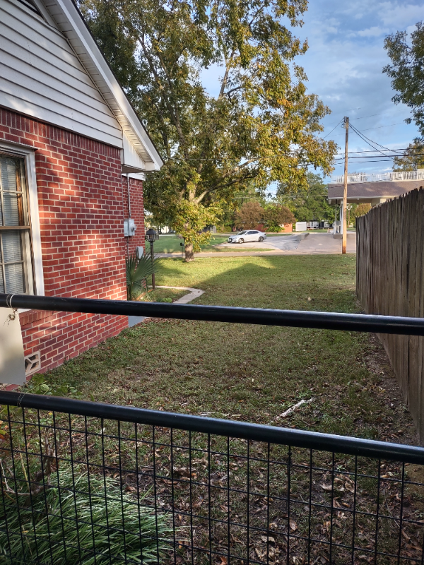 308 N Trinity St - Photo 5 of 13