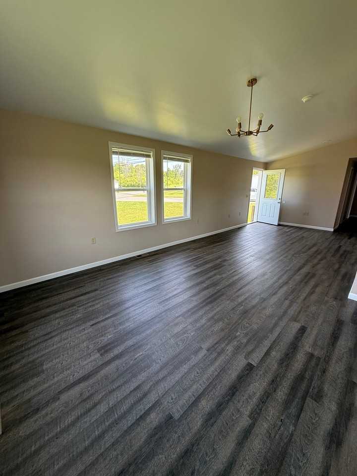 2 Holkins Rd - Photo 3 of 8