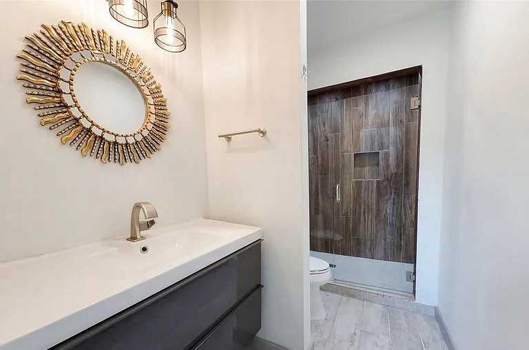10730 Sugar Hill Dr - Photo 3 of 3