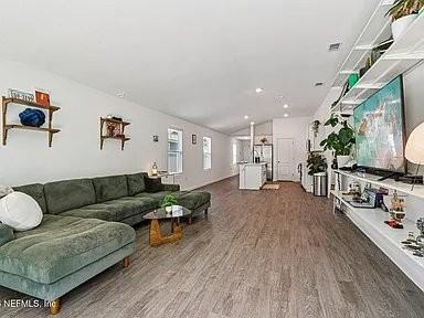 2287 Shady Breeze Ln - Photo 4 of 20