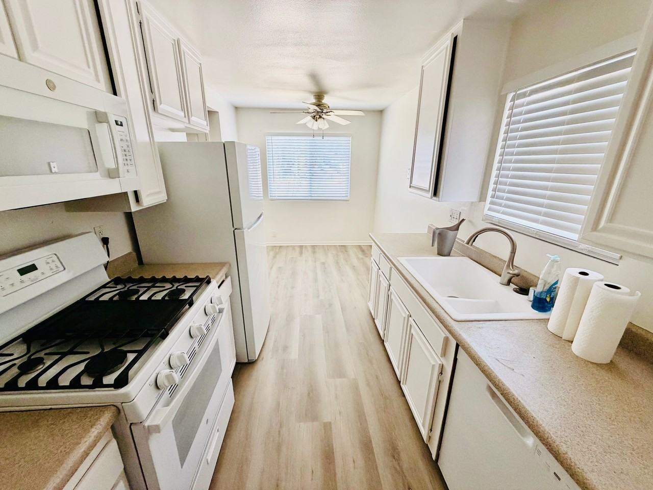 3432 Hollencrest Rd - Photo 2 of 20