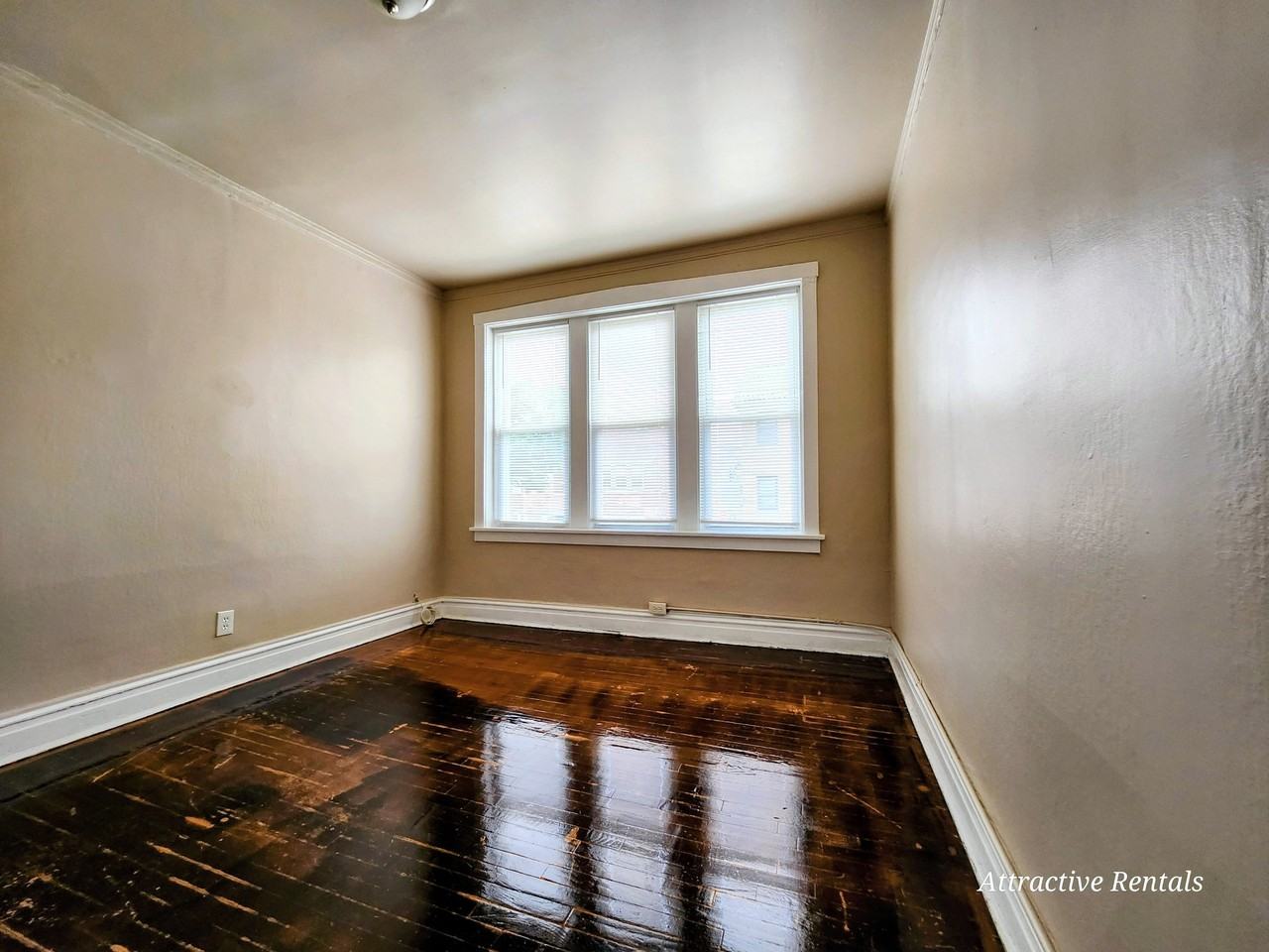 1150 S Mason Ave #A2 - Photo 6 of 10