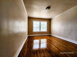 featured image of 1054 S Mason Ave #1