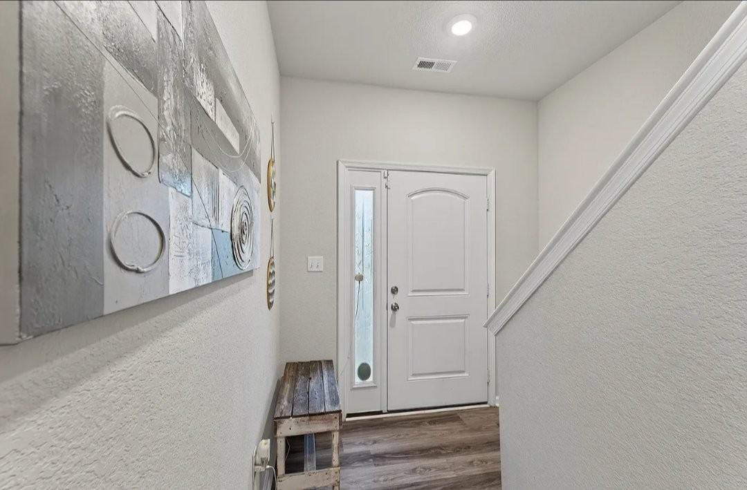 1009 White Marsh Rd - Photo 4 of 13