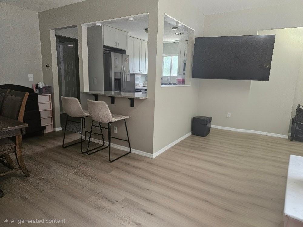 602 College Rd - Photo 3 of 19
