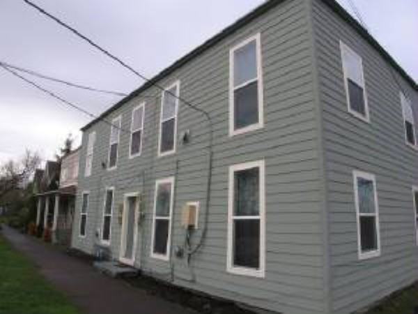 Ne 76th Ave #2 - Photo 2 of 2