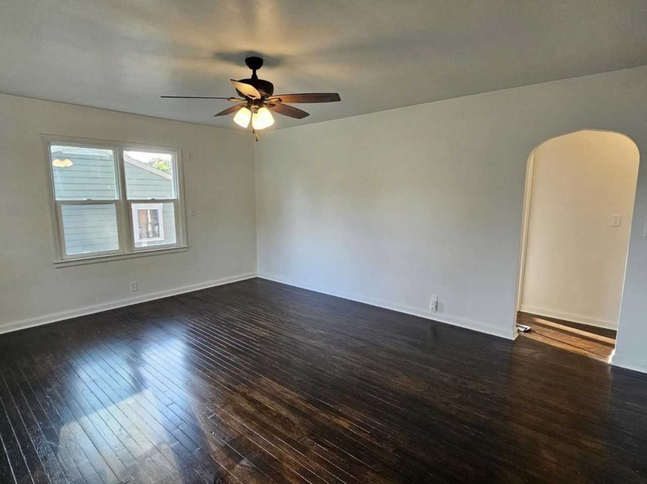 604 W Park St #NA - Photo 2 of 7