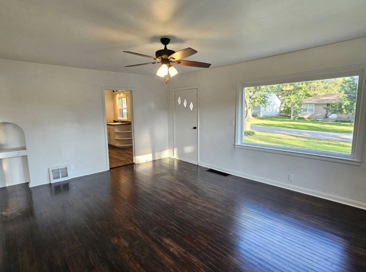604 W Park St #NA - Photo 3 of 7