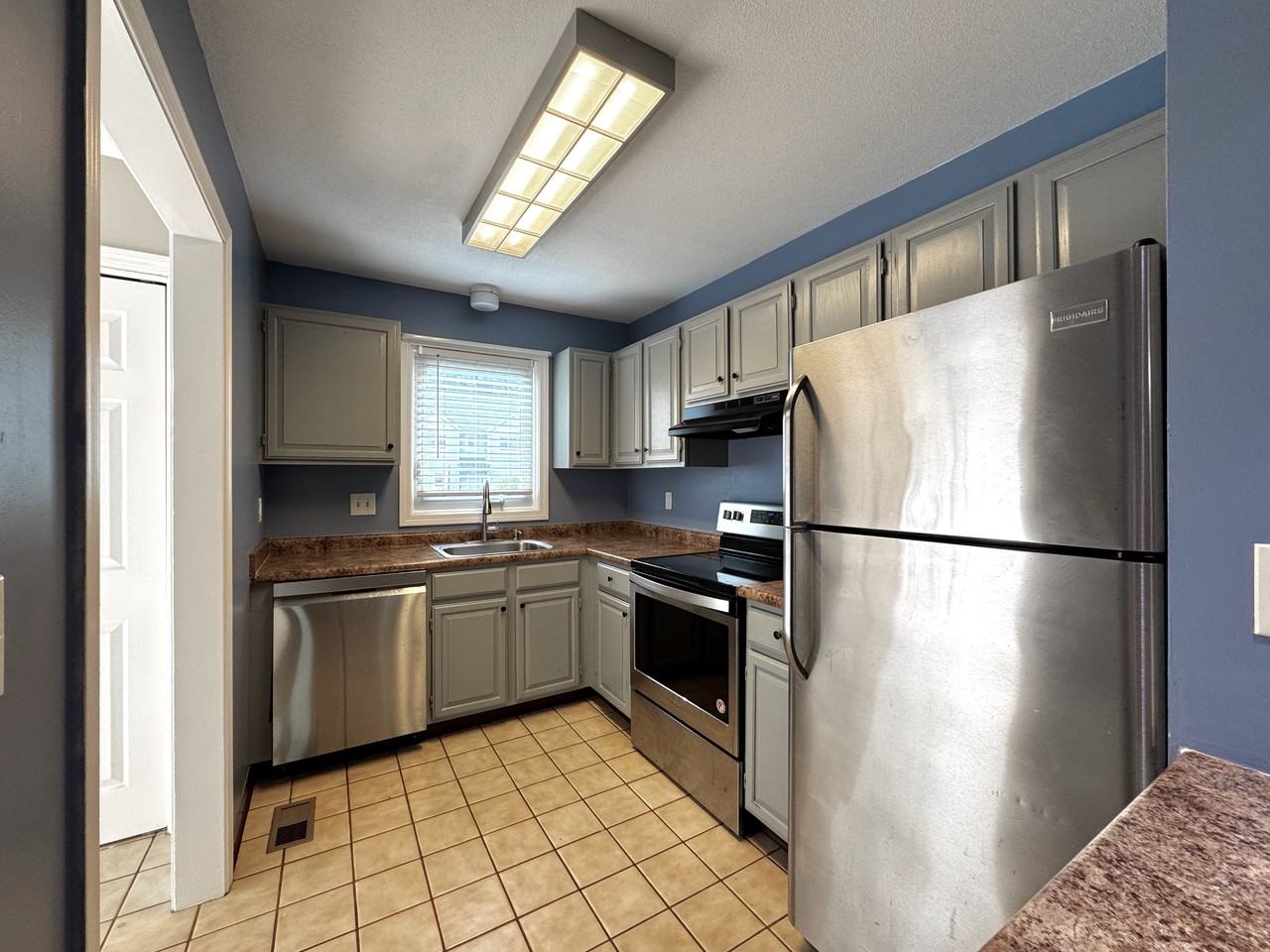 114 Oak Ridge Dr #114 - Photo 5 of 22