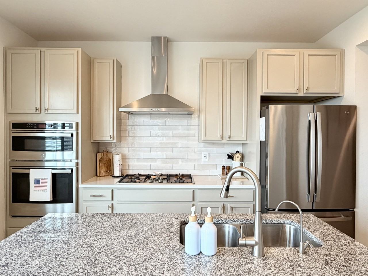 17285 Birds Foot Ave #NA - Photo 5 of 50