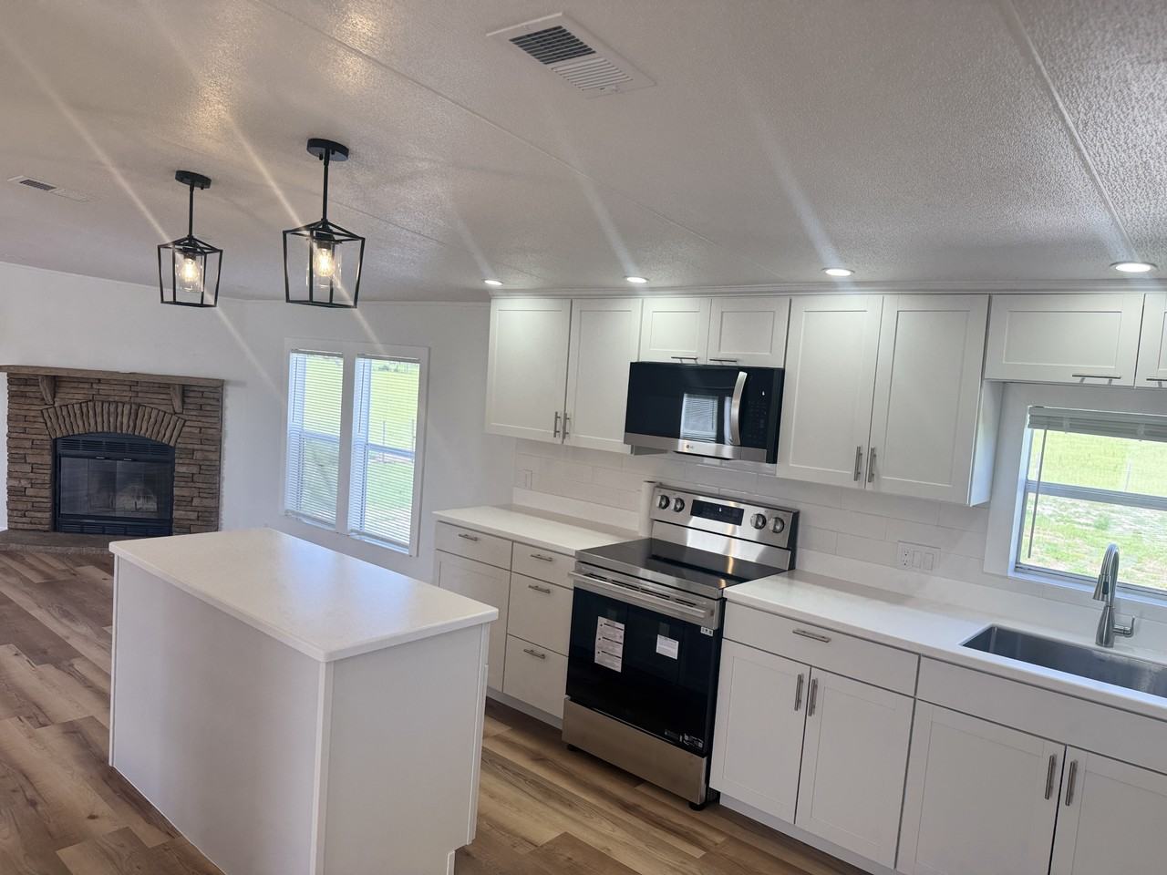 21621 Keene Rd #NA - Photo 2 of 32