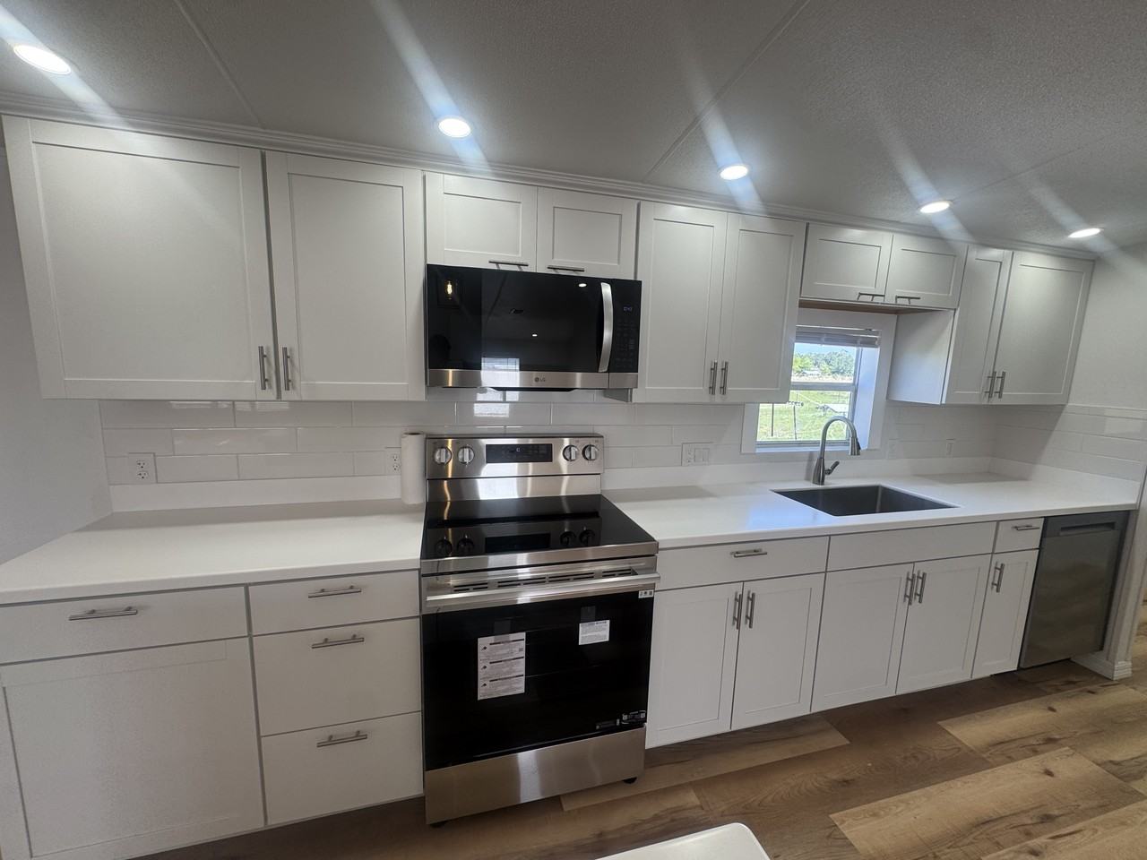 21621 Keene Rd #NA - Photo 3 of 32