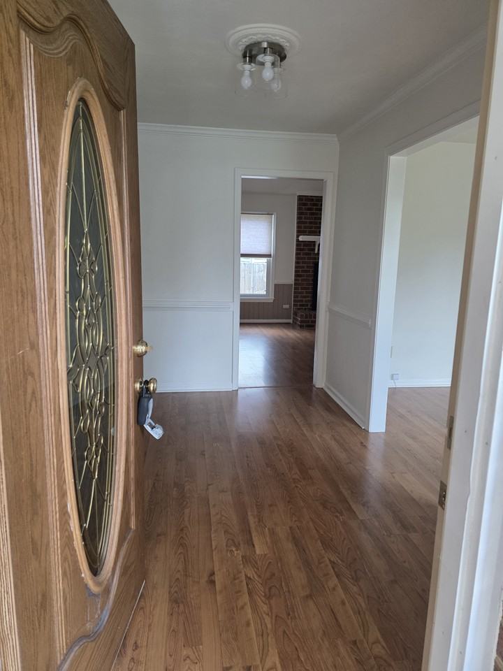 421 Currituck Drive - Photo 5 of 41