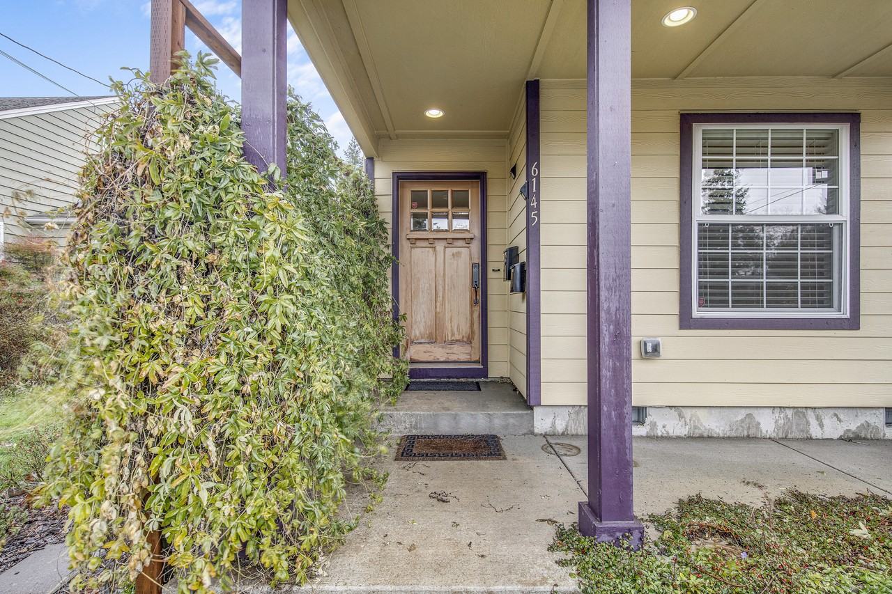 6145 Se Woodstock Blvd #NA - Photo 2 of 31