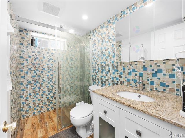 885 Boulevard Laird - Photo 4 of 9