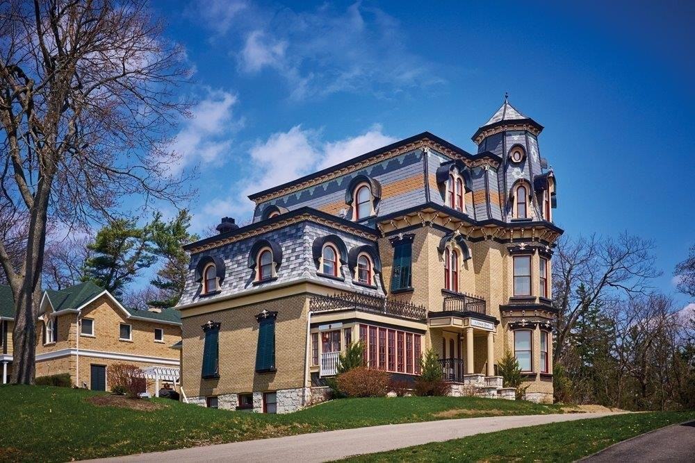 25 Valley Dr