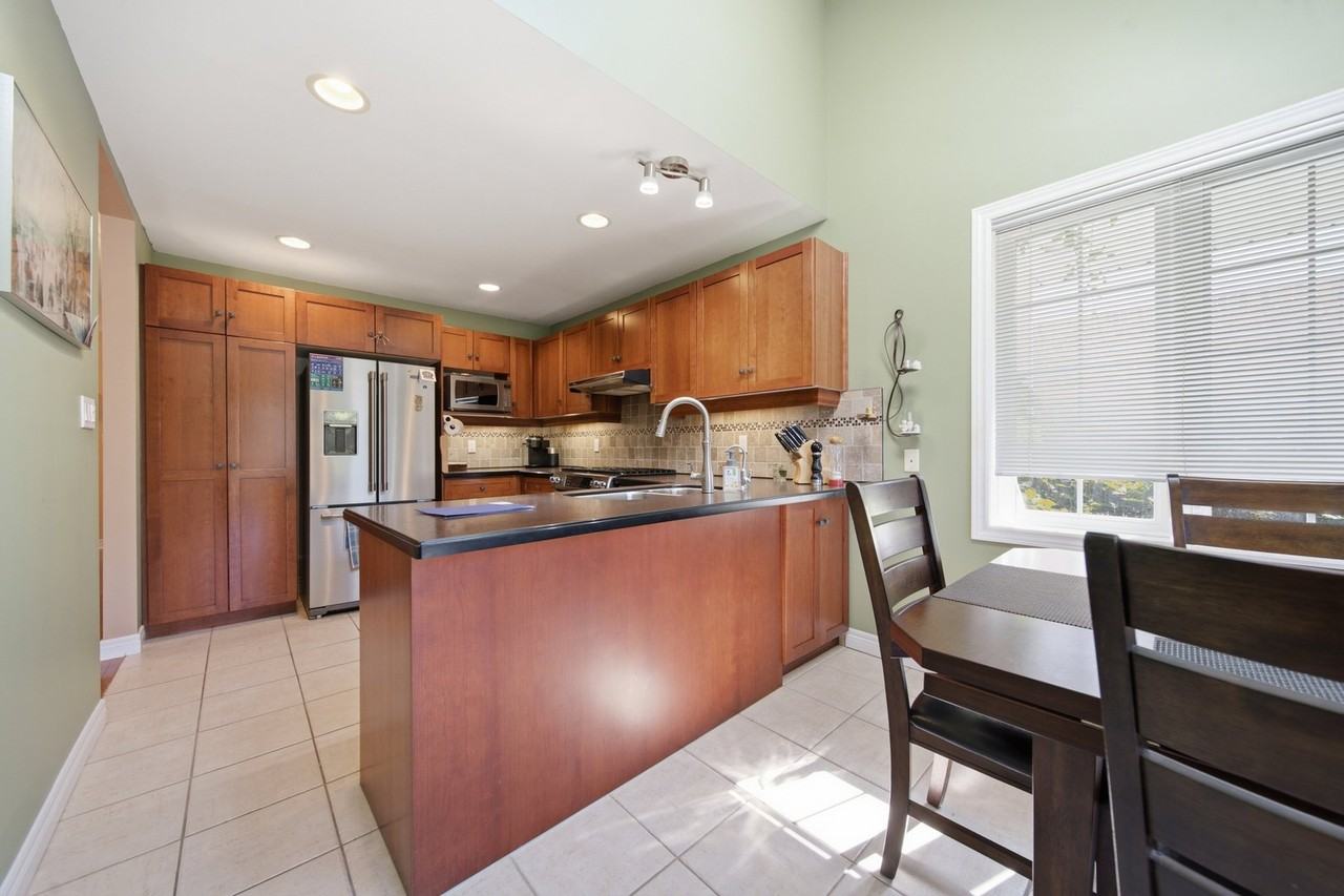 173 Riverwalk Place - Photo 3 of 27