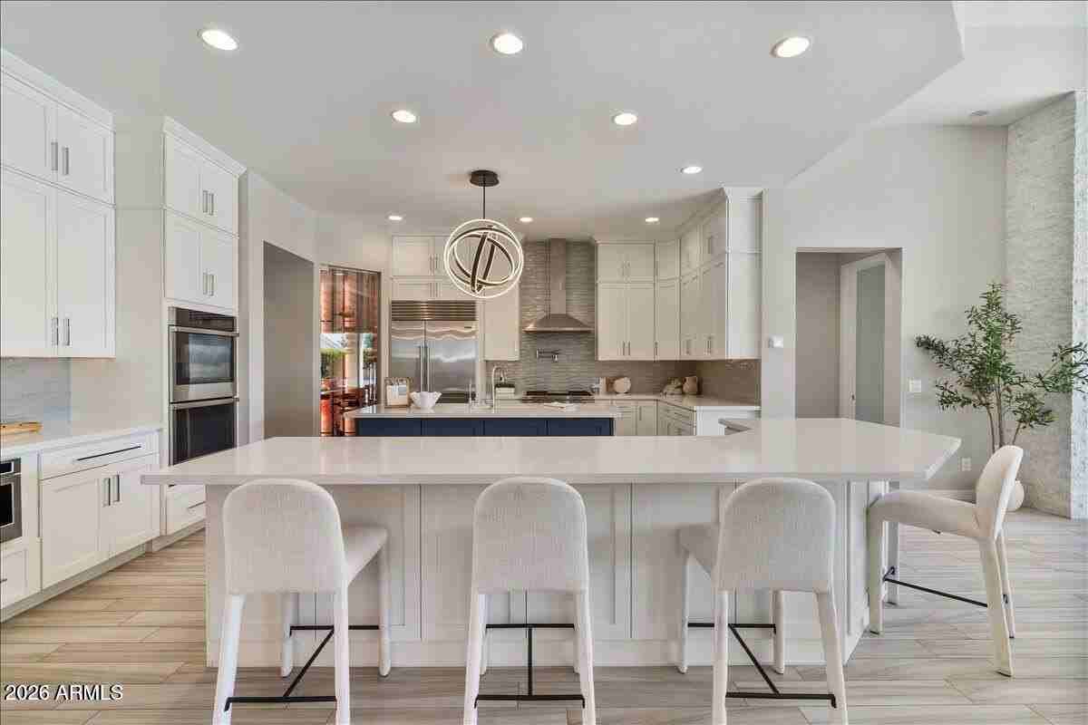 5543 E Beryl Ave - Photo 4 of 24