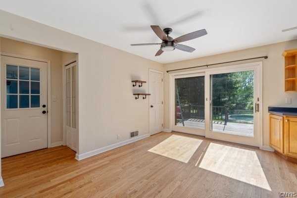 25 Franklin Ave - Photo 7 of 25
