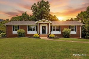 featured image of 627 Valley Bridge Rd