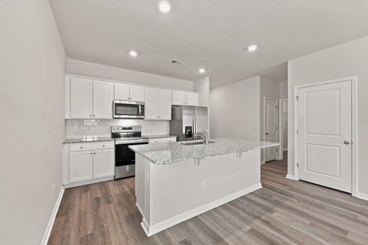 284 Long Beard Way - Photo 6 of 31