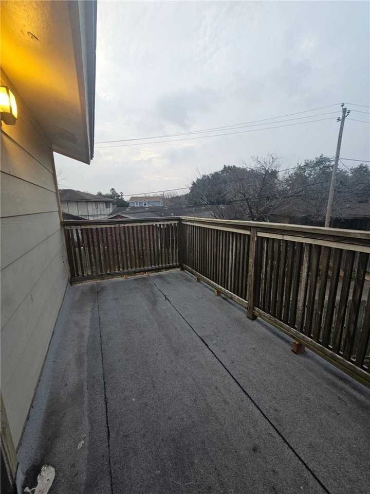 4023 Oak Bay Dr #I - Photo 7 of 24