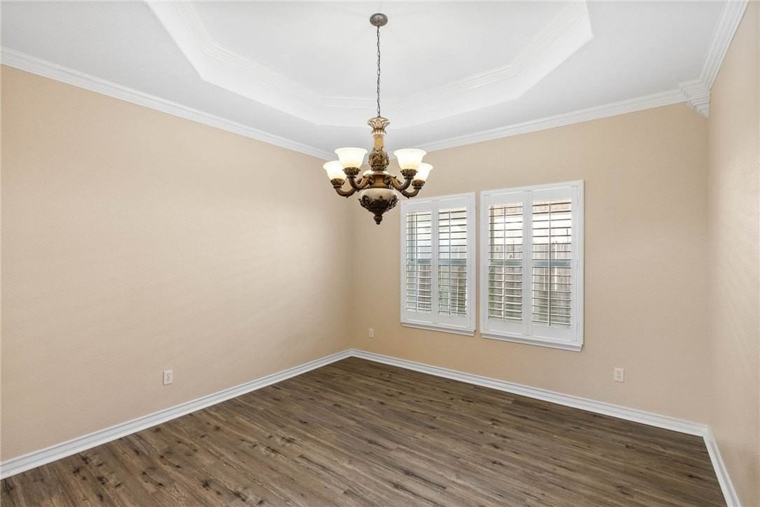 6206 Queen Jane St - Photo 3 of 20