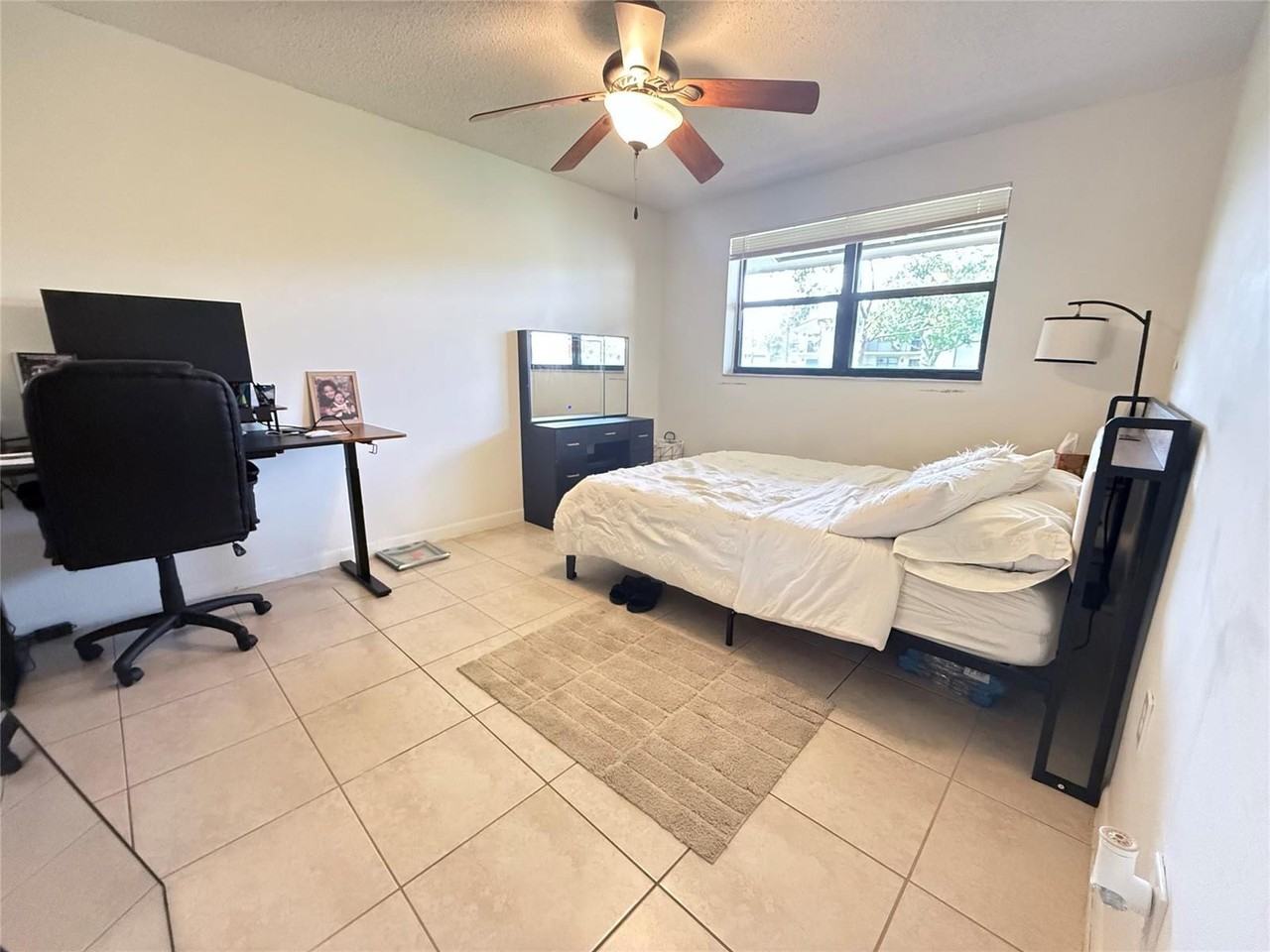 9919 Nob Hill Court #9919 - Photo 5 of 8