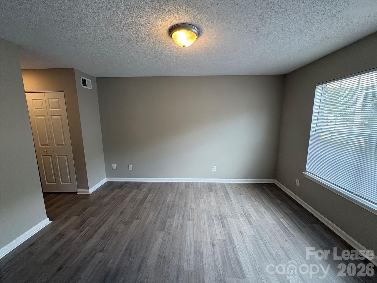 12637 Tucker Crossing Ln - Photo 6 of 28