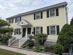 211 Hunyadi Ave - Photo 1 of 1