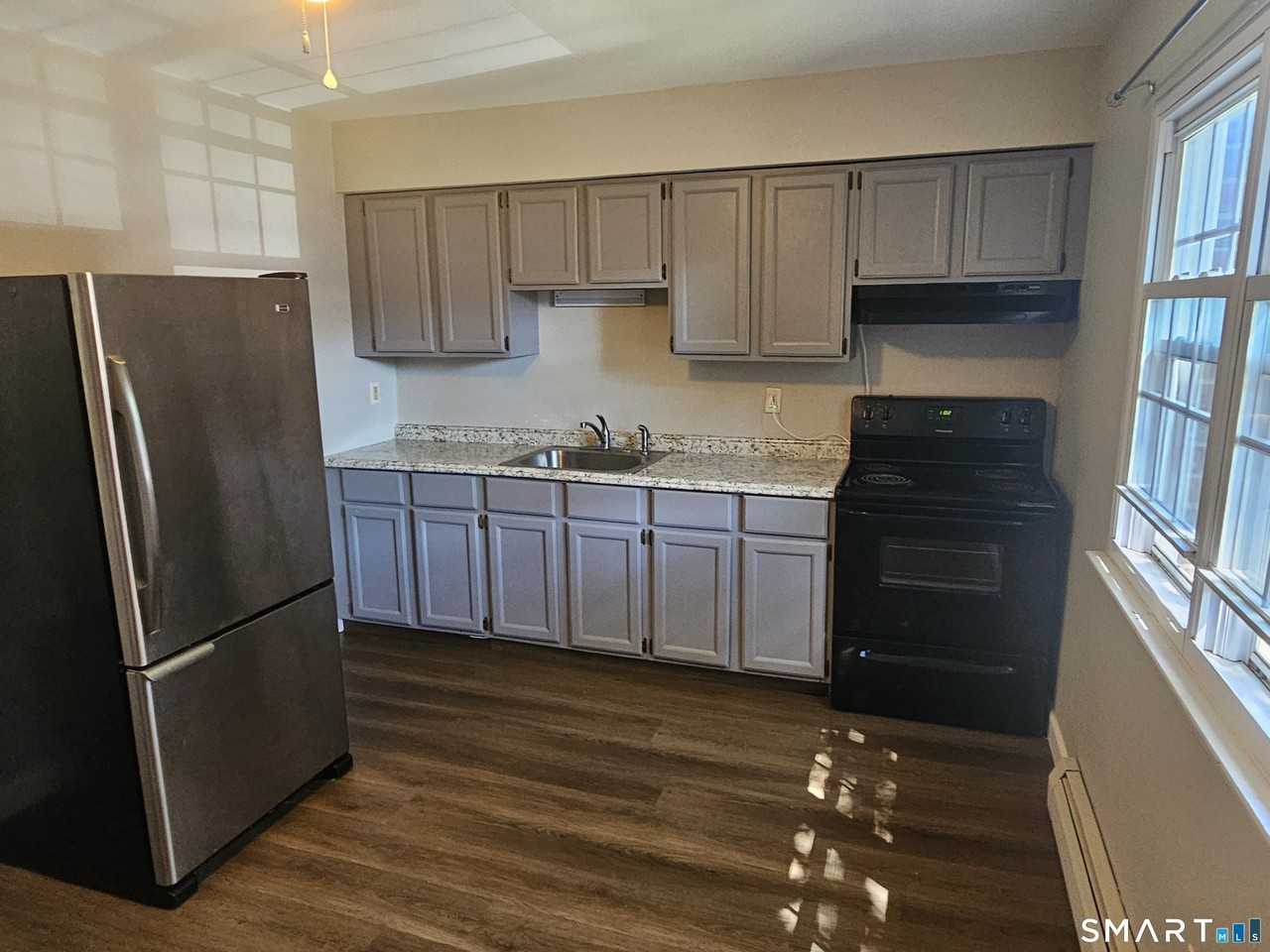 55 Beths Ave #81 - Photo 5 of 18