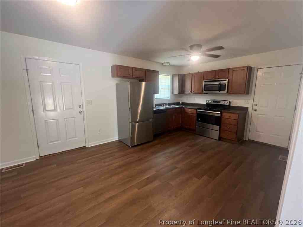 626 Horseshoe Rd - Photo 4 of 17