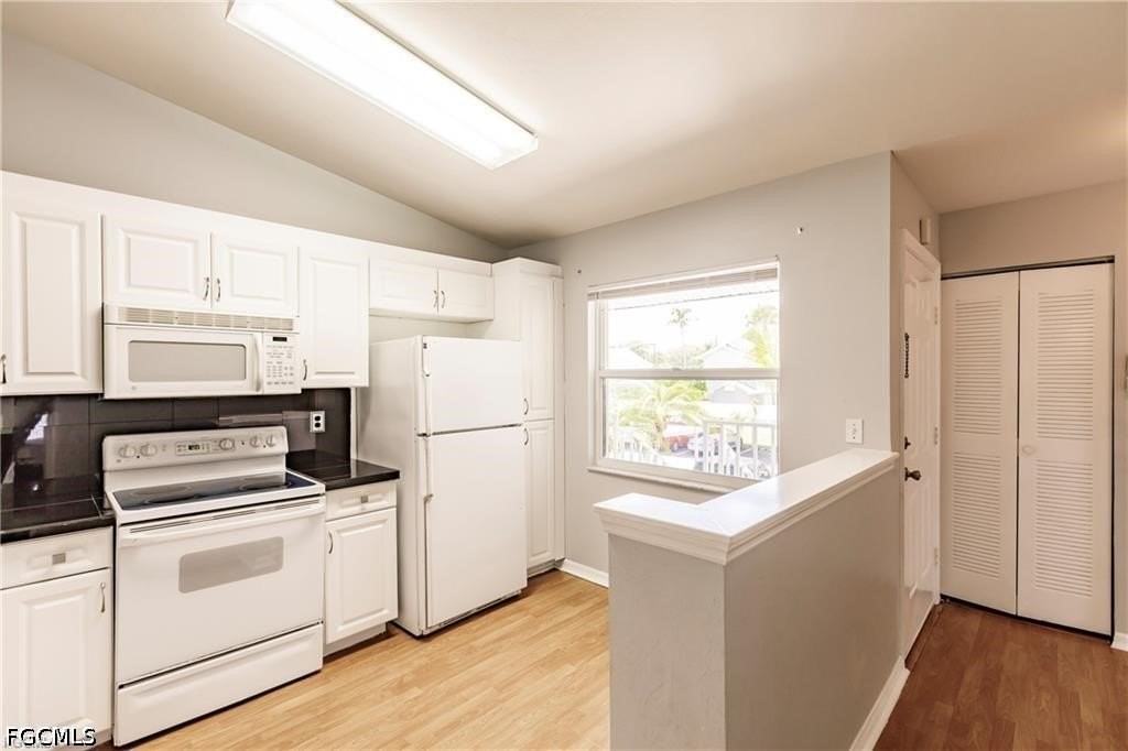 14503 Lakewood Trace Ct #201 - Photo 4 of 21