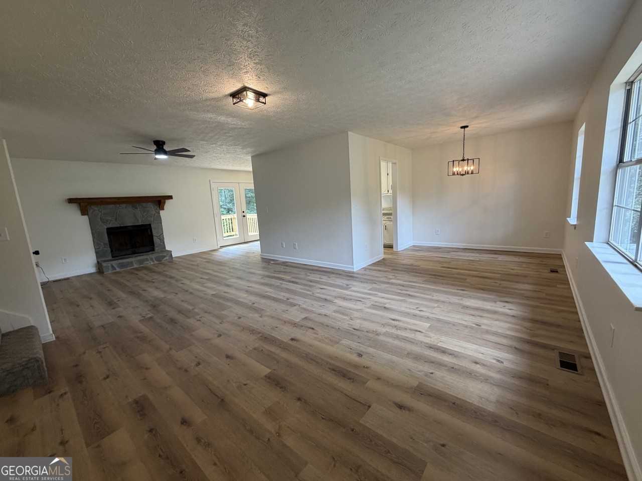 1730 Bullock Dr - Photo 2 of 11