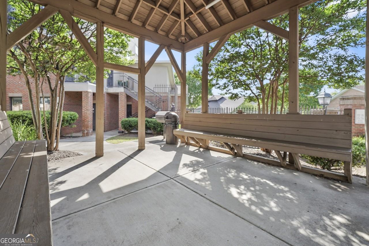 898 Oak St Sw #1105 - Photo 5 of 22