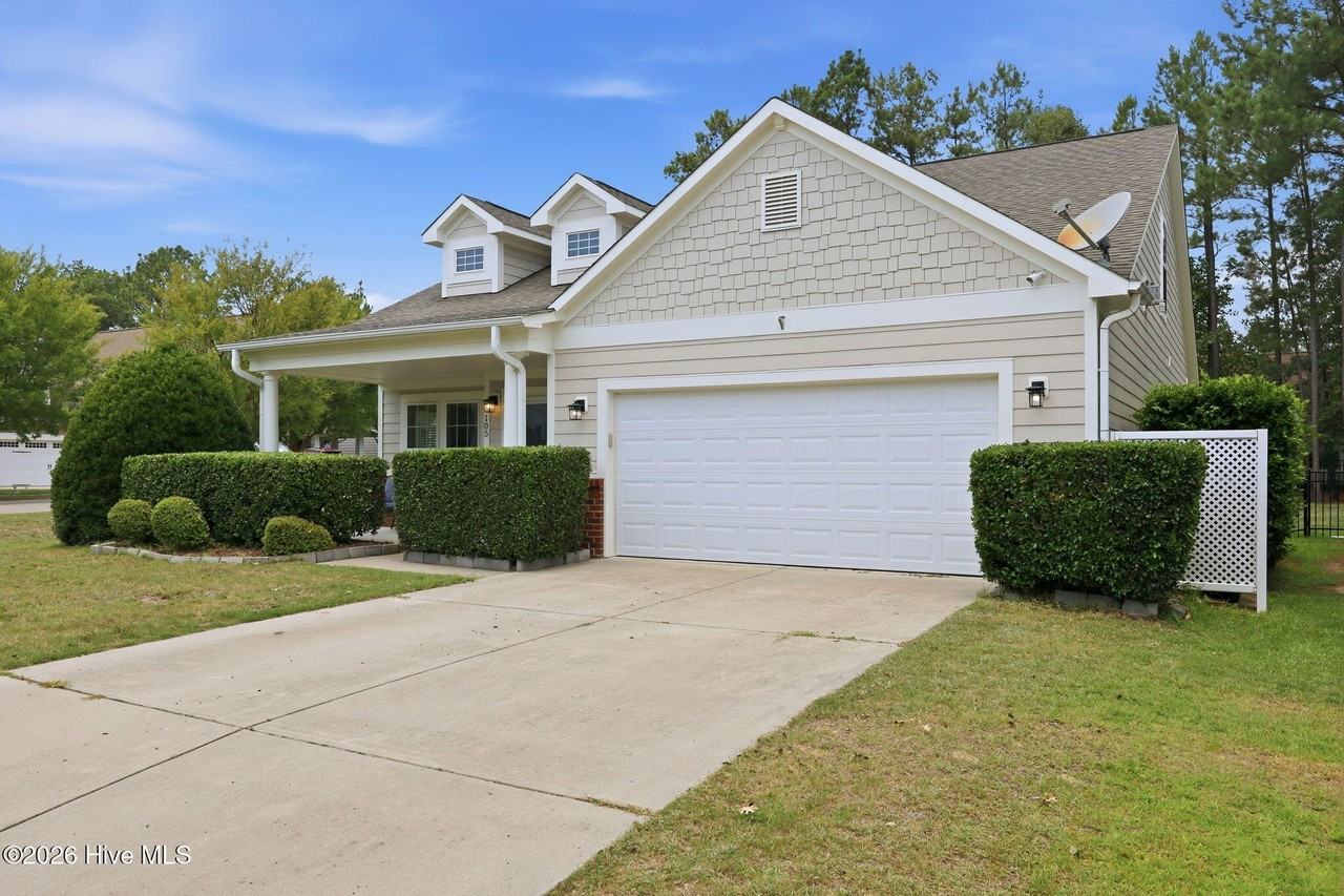 105 Moultrie Ln - Photo 3 of 30